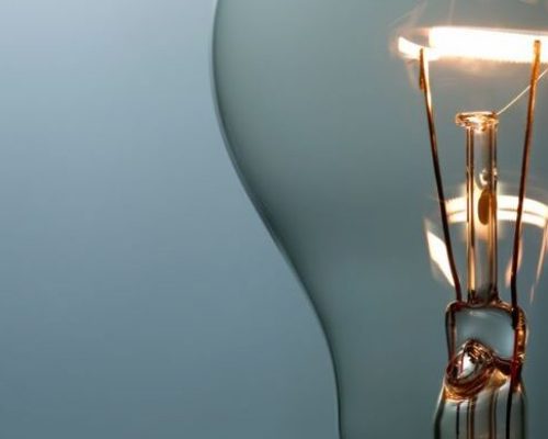 EUI IMAGES - Lightbulb (Creative)